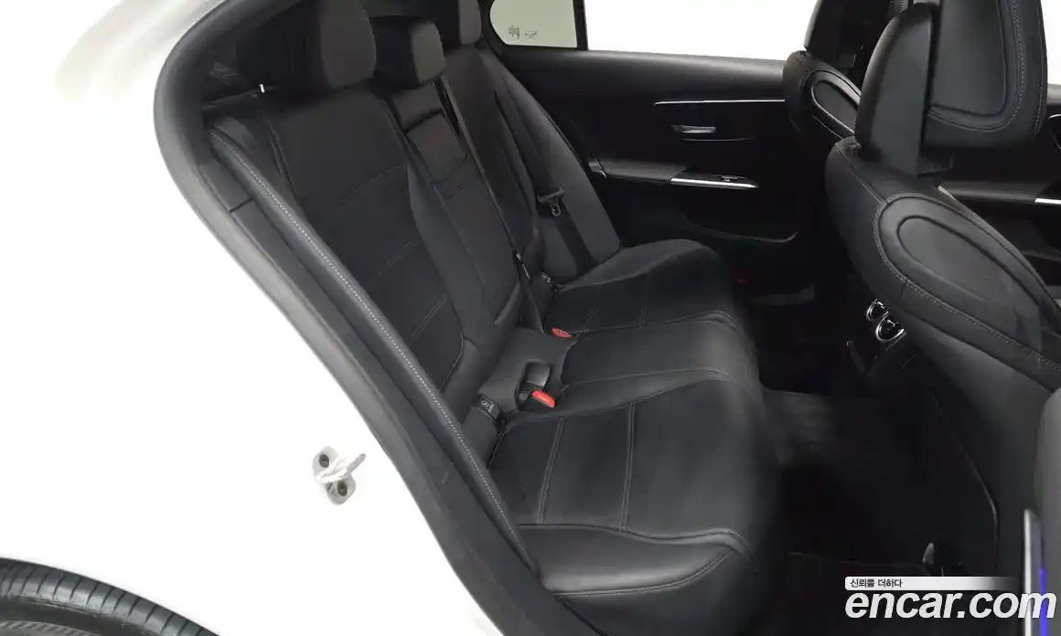 Mercedes-Benz C-Class 2024 2.0 Автомат в Москве № 160163, фото 4