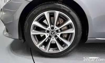 Mercedes-Benz E-Class 2019 2.0 Автомат в Москве № 160597, миниатюра 11