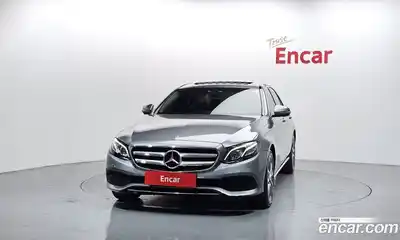 Mercedes-Benz E-Class 2019 2.0 Автомат в Москве № 160597, миниатюра 3