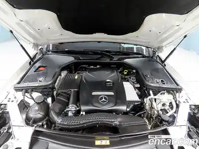 Mercedes-Benz E-Class 2017 2.0 Автомат в Москве № 161521, миниатюра 6