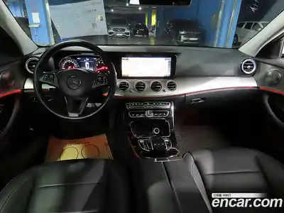 Mercedes-Benz E-Class 2017 2.0 Автомат в Москве № 161521, миниатюра 7