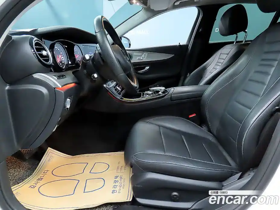 Mercedes-Benz E-Class 2017 2.0 Автомат в Москве № 161521, фото 10