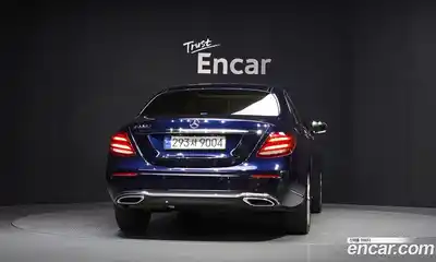 Mercedes-Benz E-Class 2019 1.9 Автомат в Москве № 161568, миниатюра 12