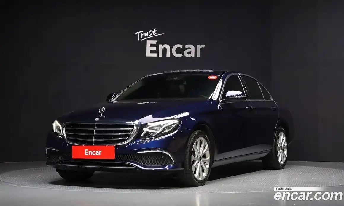 Mercedes-Benz E-Class 2019 1.9 Автомат в Москве № 161568, фото 5
