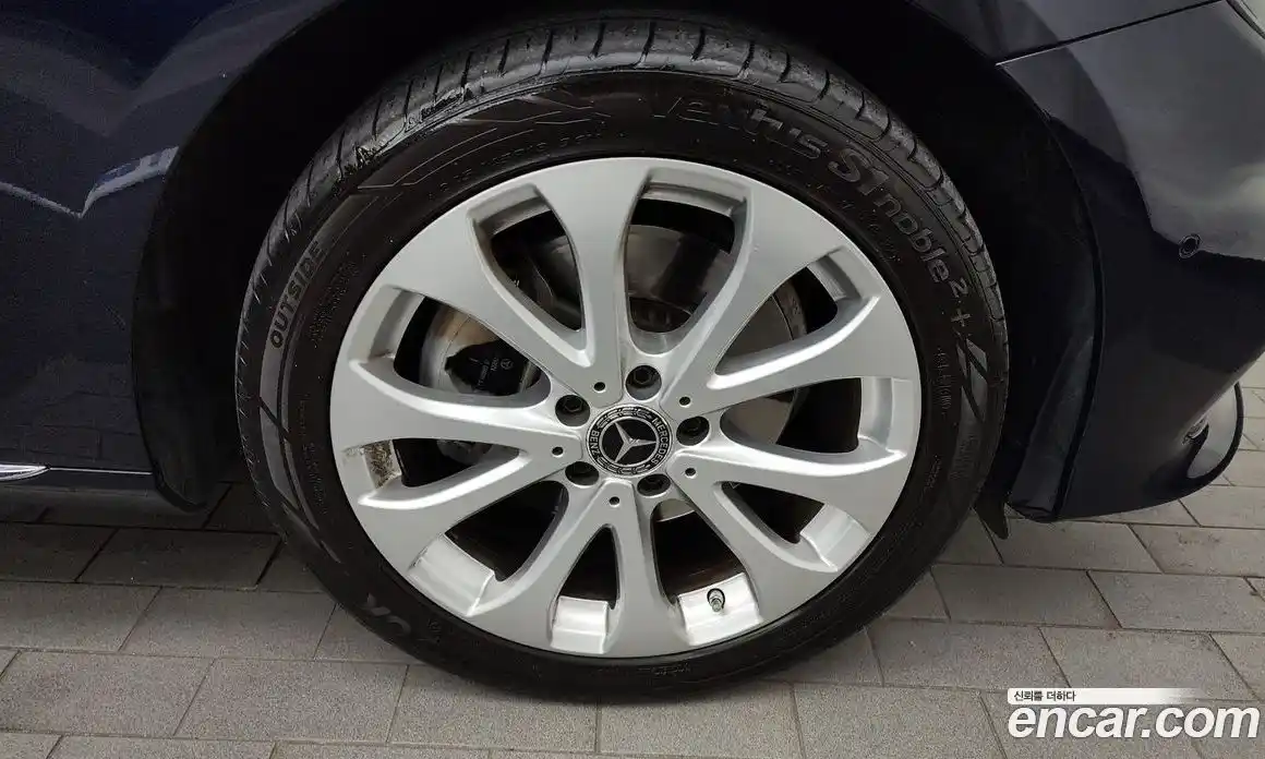 Mercedes-Benz E-Class 2019 1.9 Автомат в Москве № 161568, фото 7