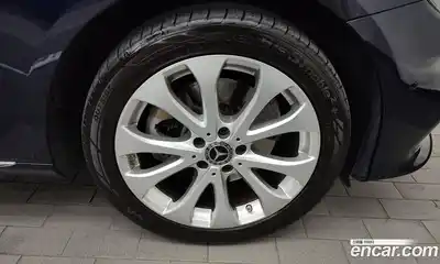 Mercedes-Benz E-Class 2019 1.9 Автомат в Москве № 161568, миниатюра 7