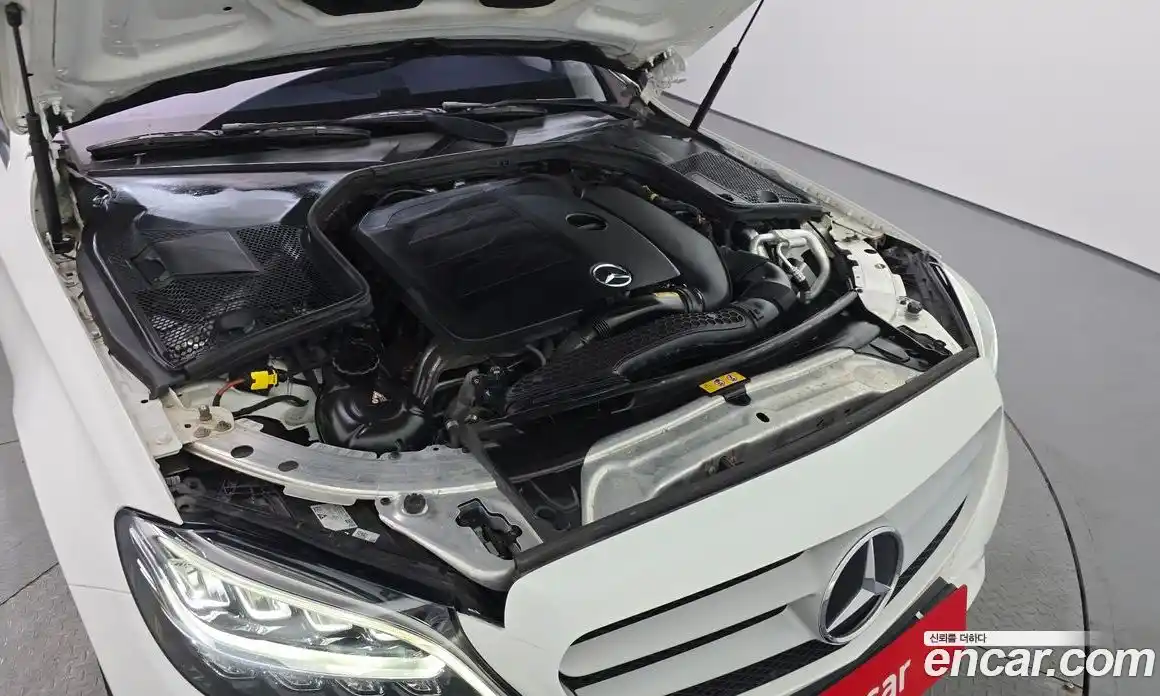 Mercedes-Benz C-Class 2019 2.0 Автомат в Москве № 161586, фото 17