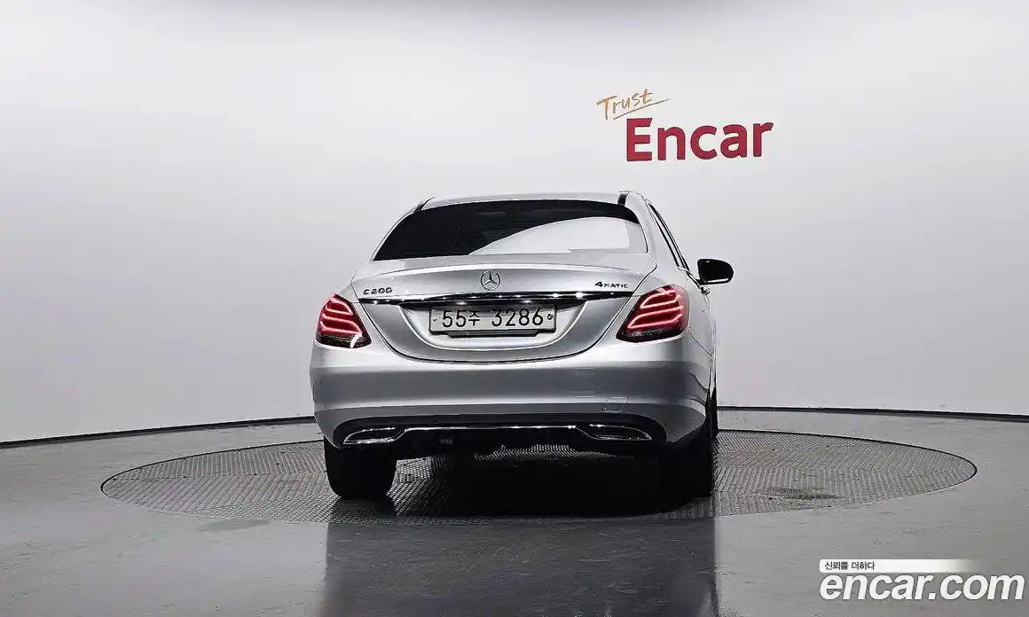 Mercedes-Benz C-Class 2018 2.0 Автомат в Москве № 162087, фото 16