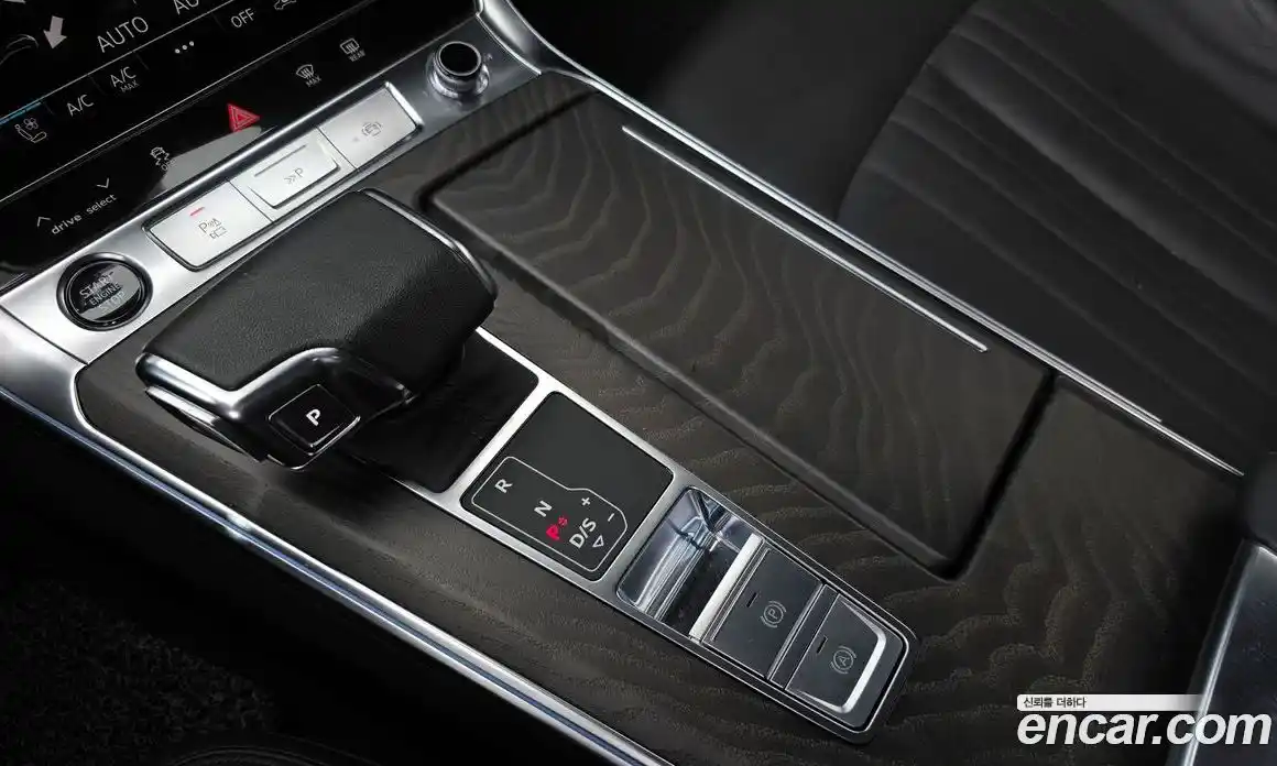 Audi A6 2023 2.0 Автомат в Москве № 162348, фото 15