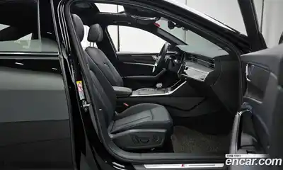 Audi A6 2023 2.0 Автомат в Москве № 162348, миниатюра 9