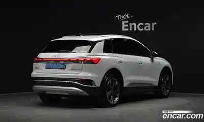 Audi Q4 e-tron 2023 0.2 Автомат в Москве № 162483, миниатюра 4