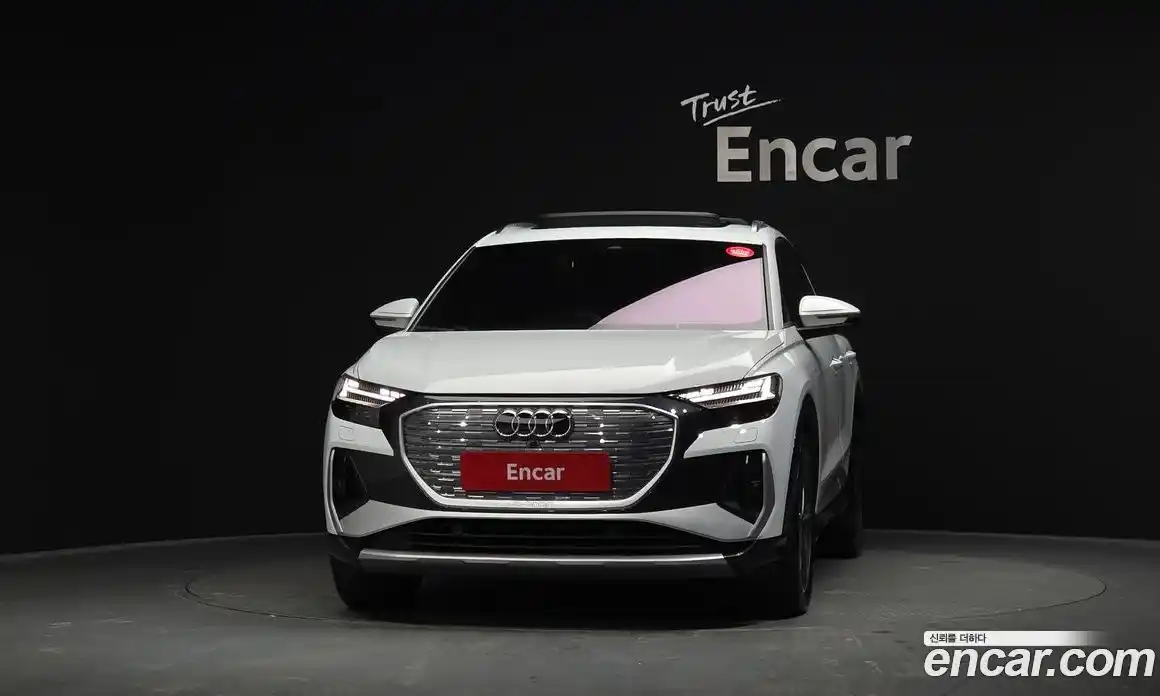 Audi Q4 e-tron 2023 0.2 Автомат в Москве № 162483, фото 9