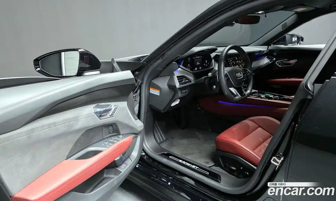 Audi e-tron GT 2022 0.1 Автомат в Москве № 162649, фото 17