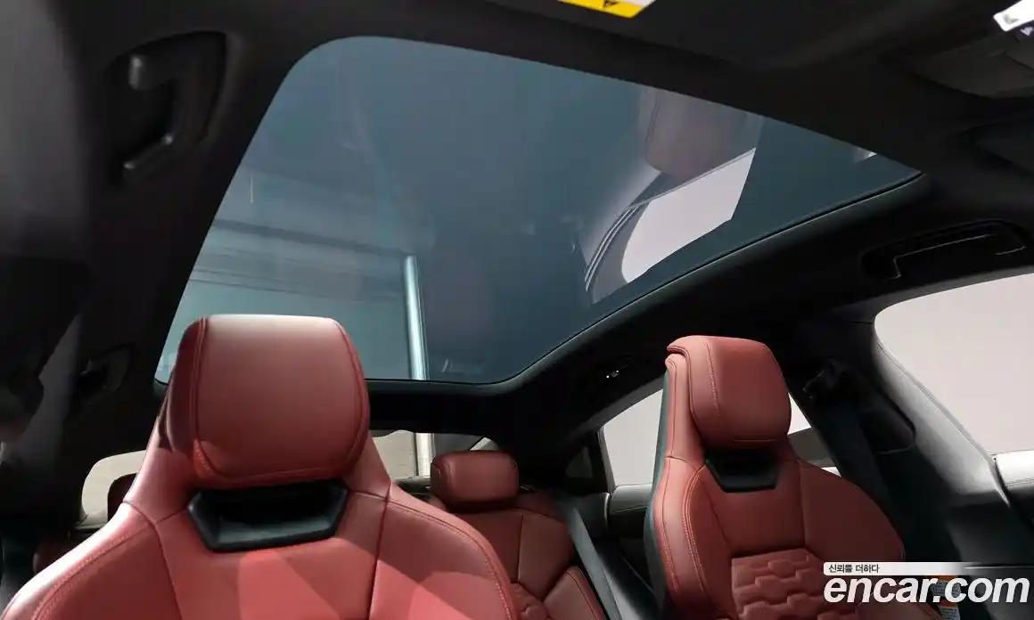 Audi e-tron GT 2022 0.1 Автомат в Москве № 162649, фото 4