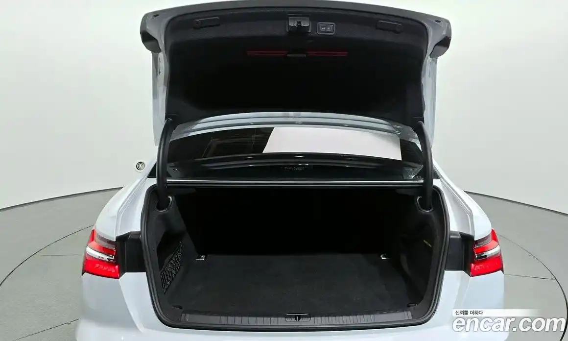 Audi A6 2023 2.0 Автомат в Москве № 162847, фото 10