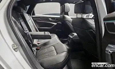 Audi A6 2022 2.0 Автомат в Москве № 162896, миниатюра 11