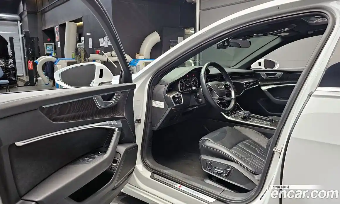 Audi A6 2022 2.0 Автомат в Москве № 162896, фото 6