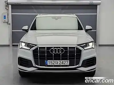 Audi Q7 2021 3.0 Автомат в Москве № 164037, миниатюра 2