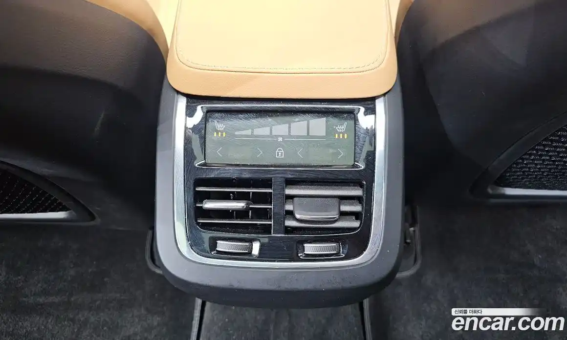 Volvo XC90 2022 2.0 Автомат в Москве № 164258, фото 18