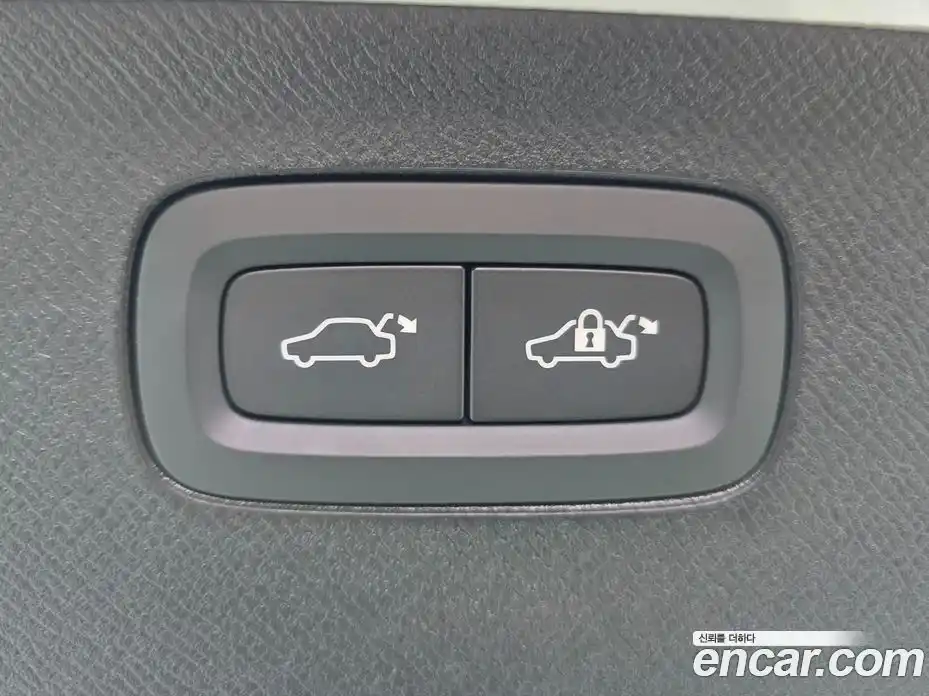 Volvo XC90 2024 2.0 Автомат в Москве № 164735, фото 20