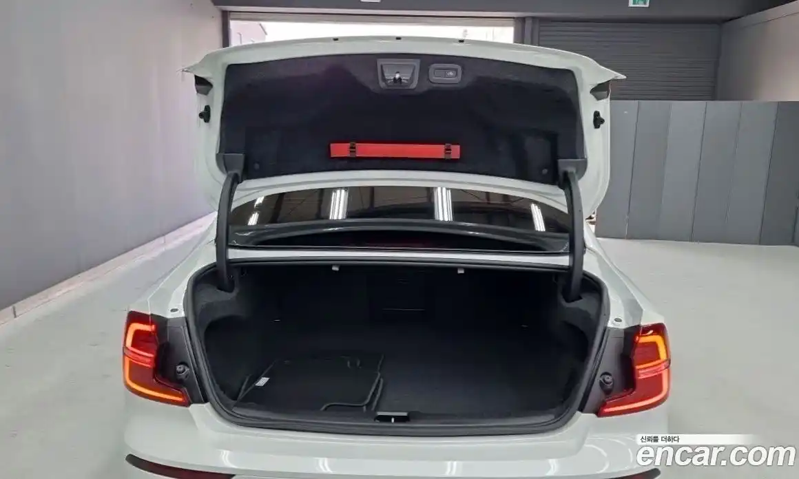 Volvo S60 2021 2.0 Автомат в Москве № 164830, фото 18