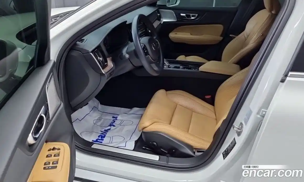 Volvo S60 2021 2.0 Автомат в Москве № 164830, фото 10