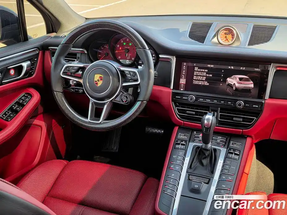 Porsche Macan 2021 2.0 Автомат в Москве № 165069, фото 18