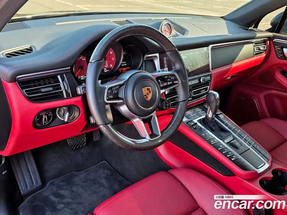 Porsche Macan 2021 2.0 Автомат в Москве № 165069, фото 7