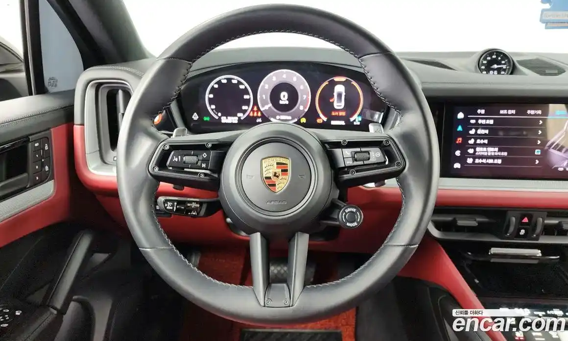 Porsche Cayenne 2024 3.0 Автомат в Москве № 165138, фото 13