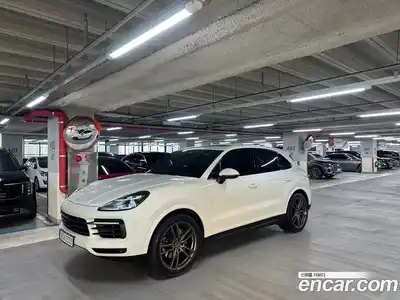 Porsche Cayenne 2023 3.0 Автомат в Москве № 165177, миниатюра 6