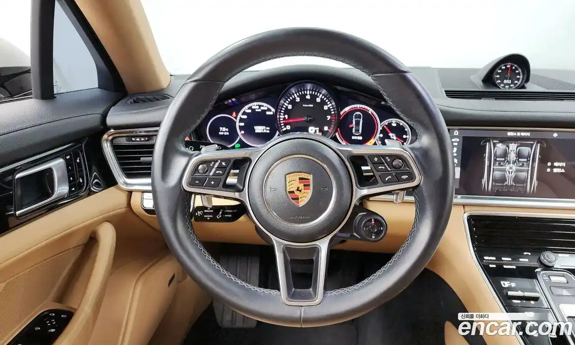 Porsche Panamera 2018 3.0 Автомат в Москве № 165653, фото 13