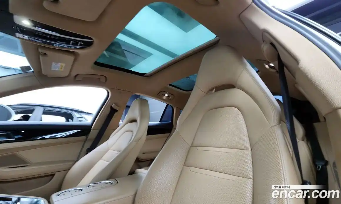 Porsche Panamera 2018 3.0 Автомат в Москве № 165653, фото 18