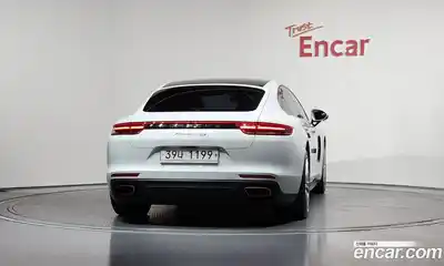 Porsche Panamera 2018 3.0 Автомат в Москве № 165653, миниатюра 4