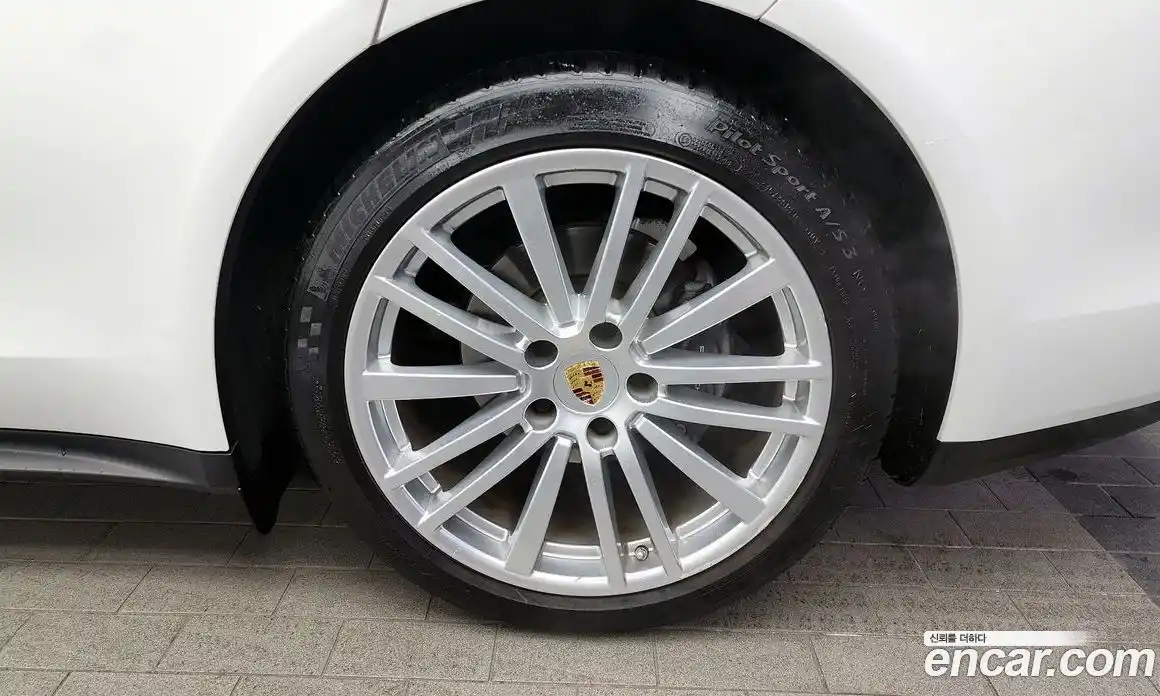 Porsche Panamera 2018 3.0 Автомат в Москве № 165653, фото 5