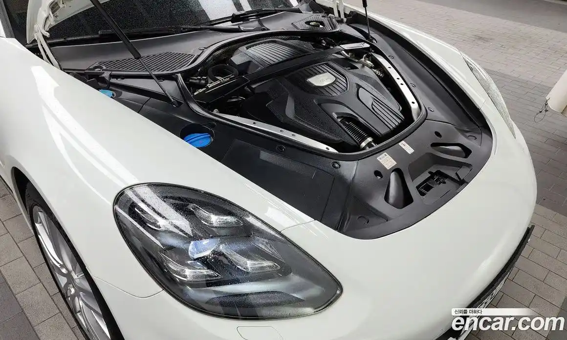 Porsche Panamera 2018 3.0 Автомат в Москве № 165653, фото 6