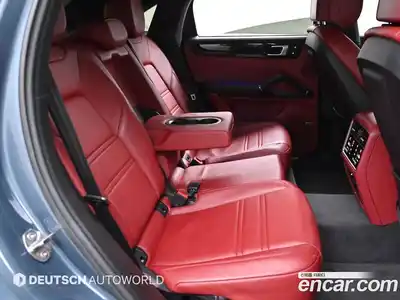 Porsche Cayenne 2020 3.0 Автомат в Москве № 165767, миниатюра 12