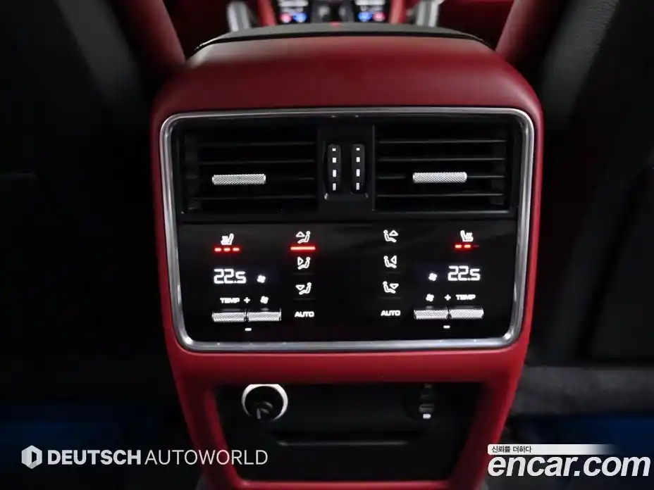 Porsche Cayenne 2020 3.0 Автомат в Москве № 165767, фото 16