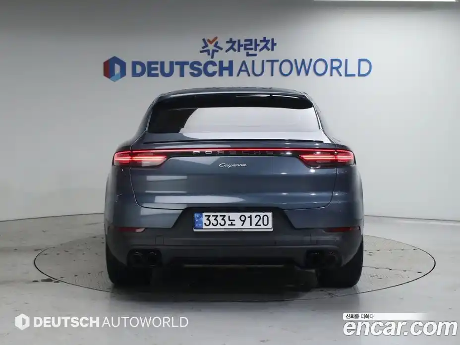 Porsche Cayenne 2020 3.0 Автомат в Москве № 165767, фото 4