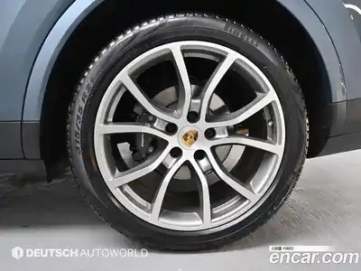 Porsche Cayenne 2020 3.0 Автомат в Москве № 165767, миниатюра 5