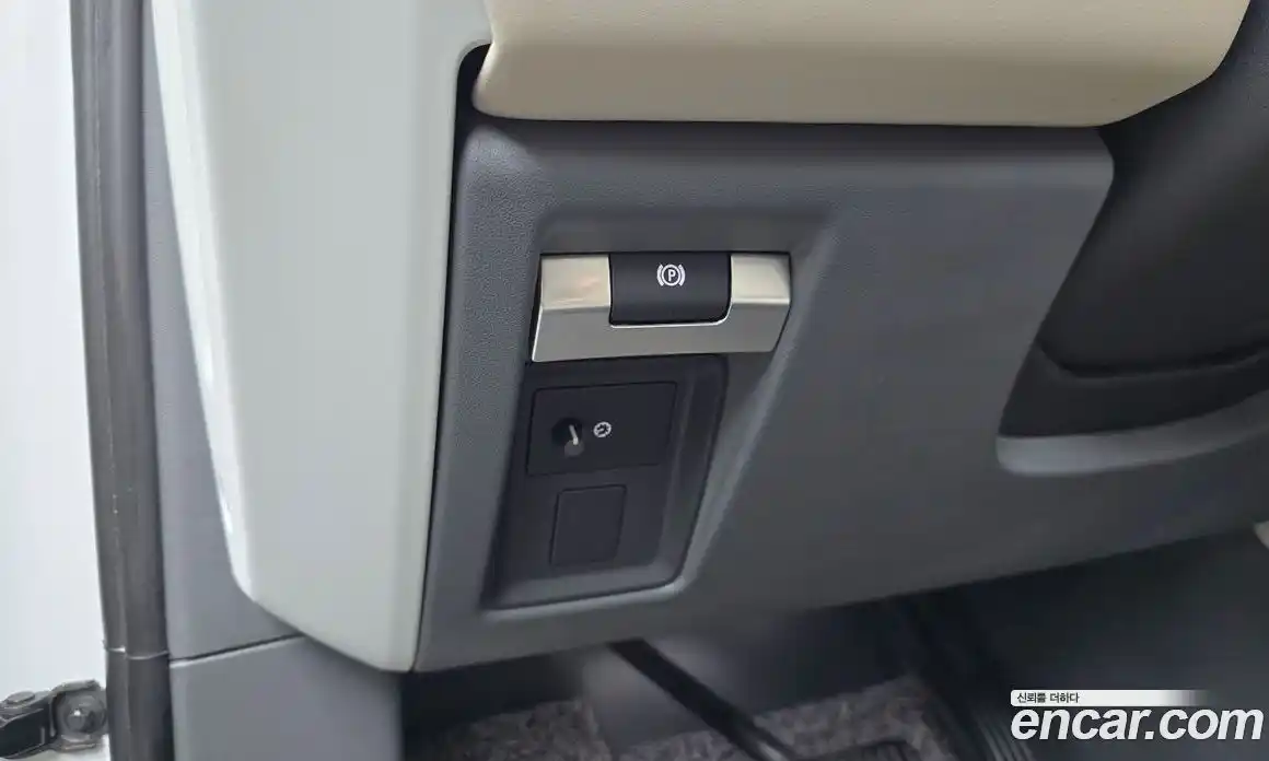 Land Rover Defender 2023 3.0 Автомат в Москве № 166483, фото 7