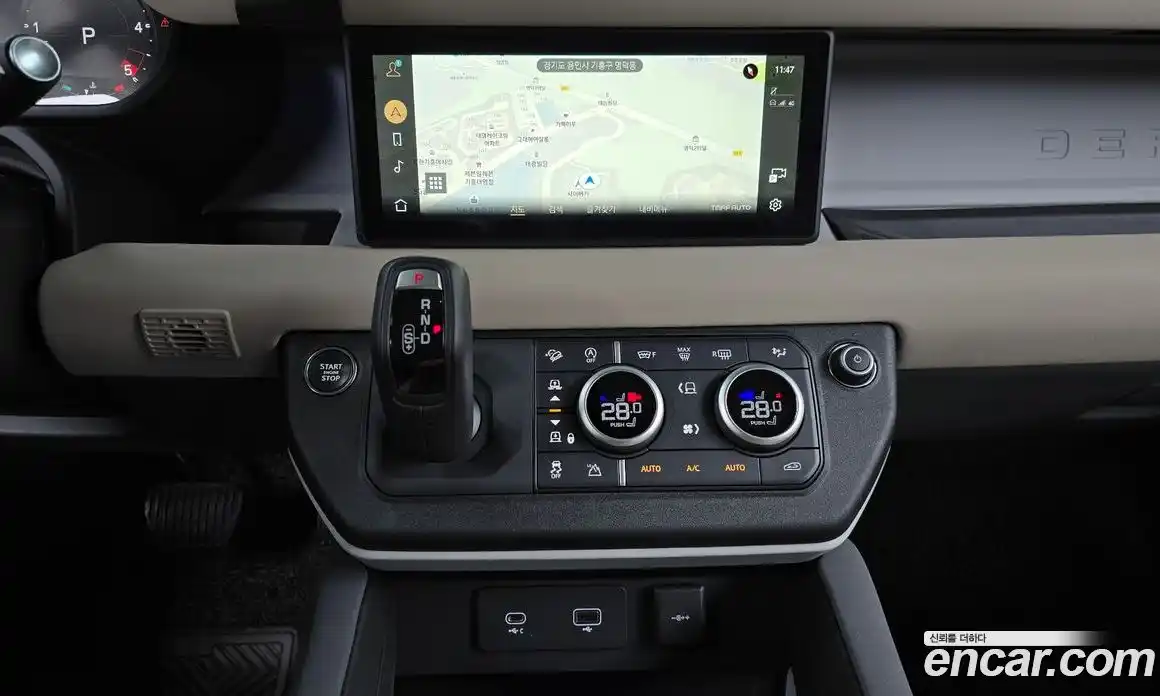 Land Rover Defender 2023 3.0 Автомат в Москве № 166483, фото 8