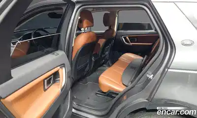 Land Rover Discovery Sport 2016 2.0 Автомат в Москве № 166680, миниатюра 3