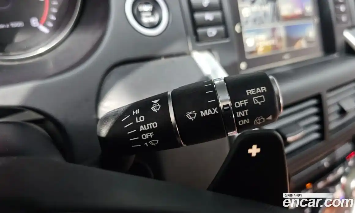 Land Rover Discovery Sport 2016 2.0 Автомат в Москве № 166680, фото 7