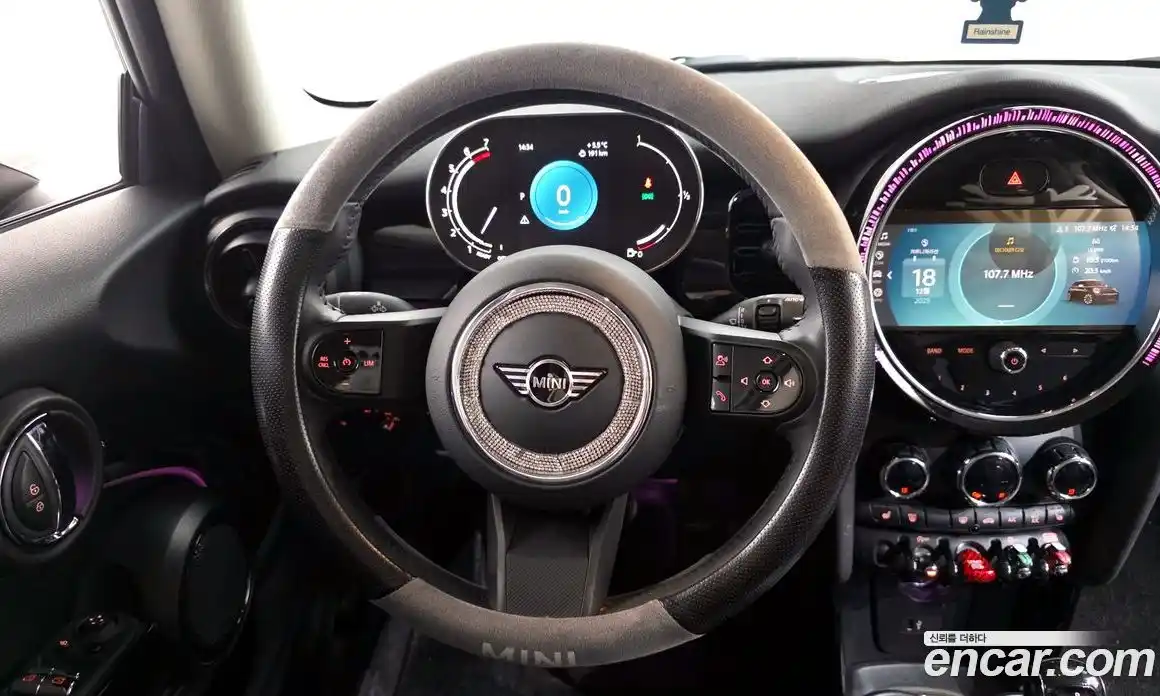 Mini Cooper 2024 1.5 Автомат в Москве № 167010, фото 14