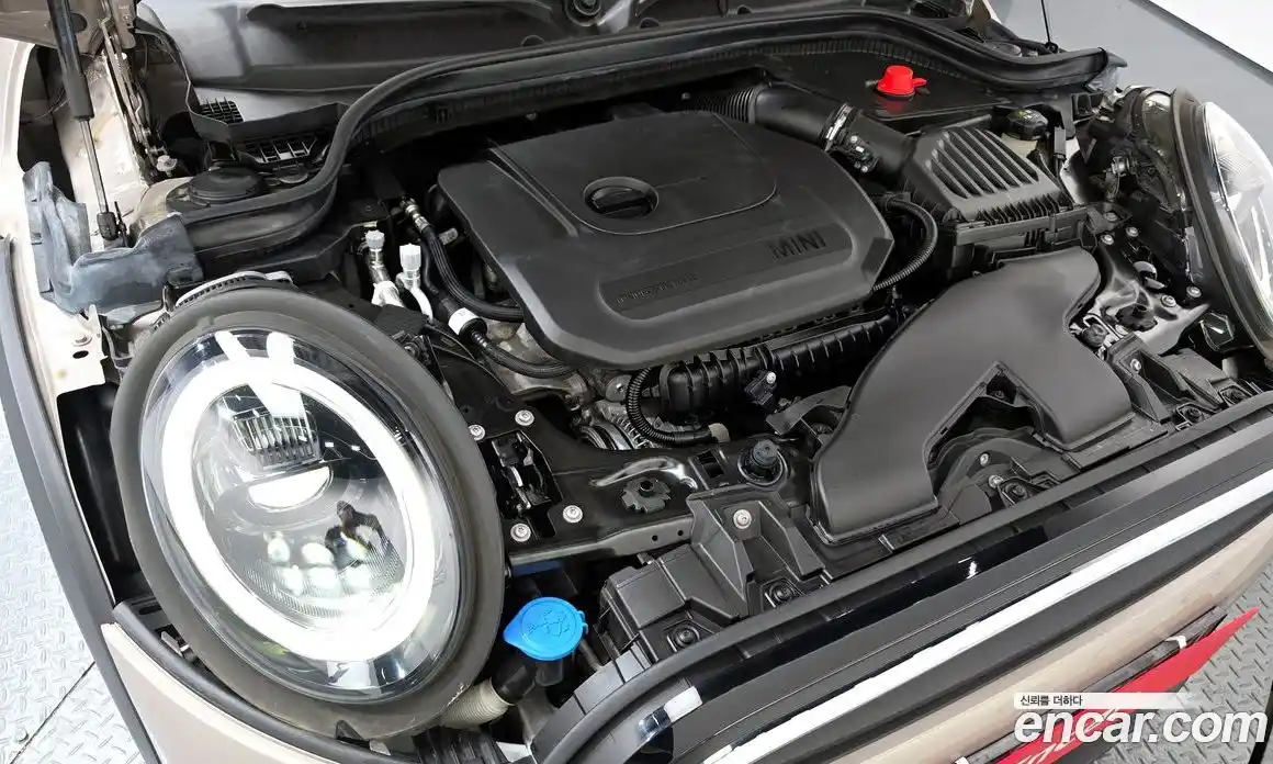 Mini Cooper 2024 1.5 Автомат в Москве № 167010, фото 6