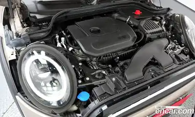 Mini Cooper 2024 1.5 Автомат в Москве № 167010, миниатюра 6