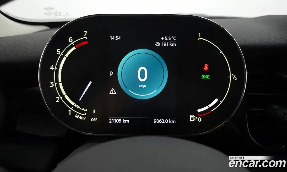 Mini Cooper 2024 1.5 Автомат в Москве № 167010, фото 8