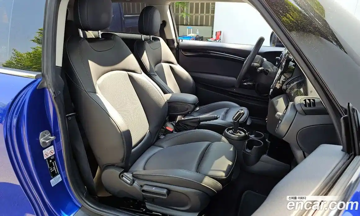 Mini Cooper 2021 2.0 Автомат в Москве № 167204, фото 13