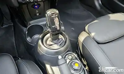 Mini Cooper 2021 2.0 Автомат в Москве № 167204, миниатюра 2