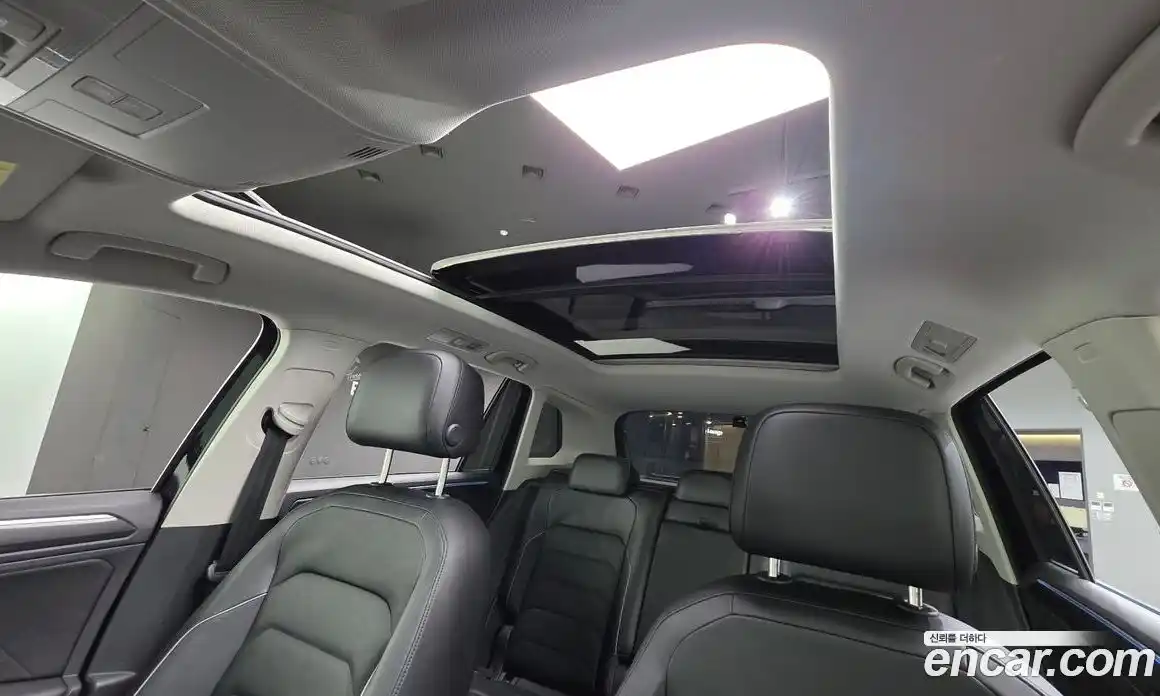 Volkswagen Tiguan 2022 2.0 Автомат в Москве № 168533, фото 12